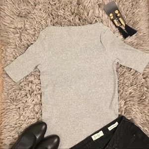 Uniqlo Grey Ribbed Boat Neck Half-sleeve T-shirt